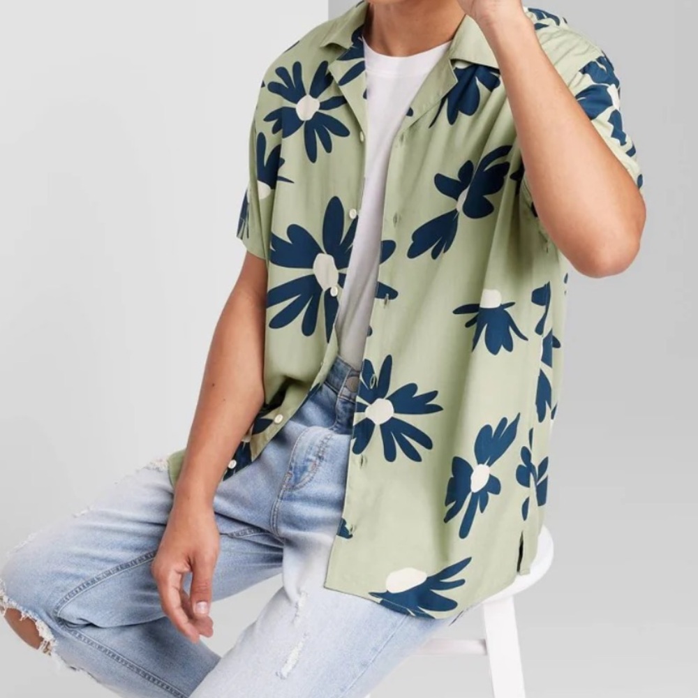 Original Use Men’s Floral Button Down Tee
